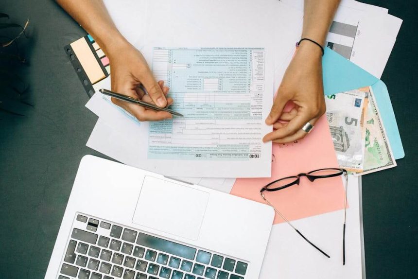 Why Accounting Knowledge Is Valuable Across All Industries?