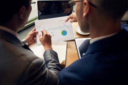 Data-Driven Demand Planning: Predicting What Customers Want (Before They Do)