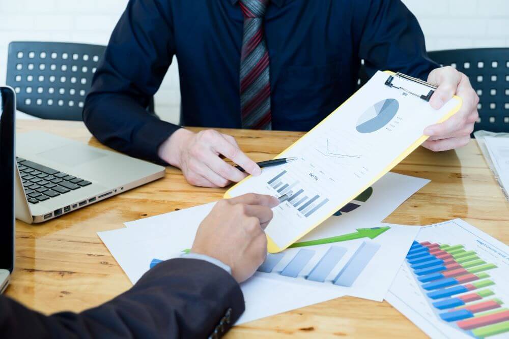 Understanding Contracts, Liability, and Business Risk