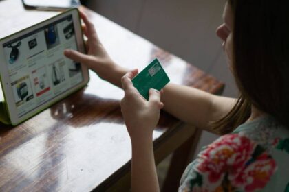 Why Digital Customer Experiences Are Driving the Future of Retail